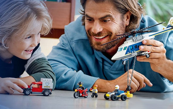 LEGO padre con niño